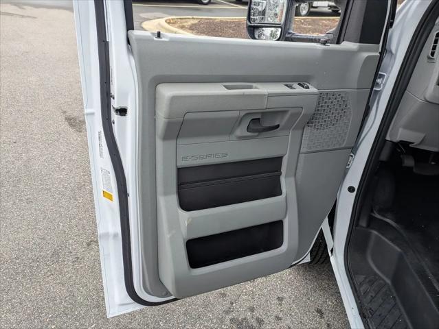 2027 Ford E-Series Cutaway E-Series Cutaway