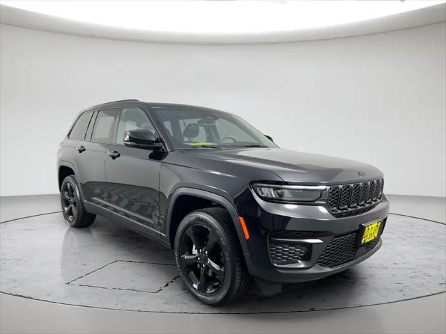 2023 Jeep Grand Cherokee Altitude 4x4
