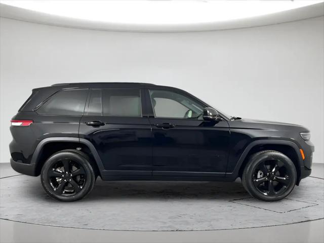 2023 Jeep Grand Cherokee Altitude 4x4