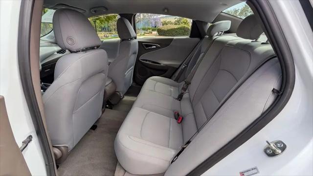 2023 Chevrolet Malibu FWD 1FL