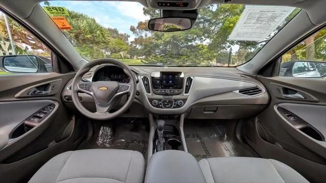 2023 Chevrolet Malibu FWD 1FL