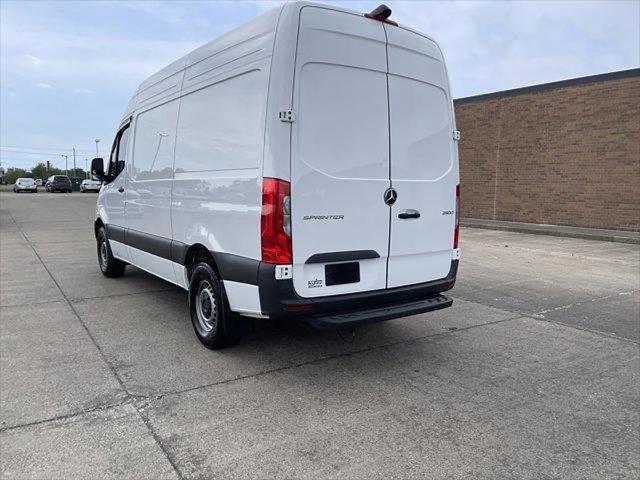 2025 Mercedes-Benz Sprinter 2500 Standard Roof 4-Cyl Diesel