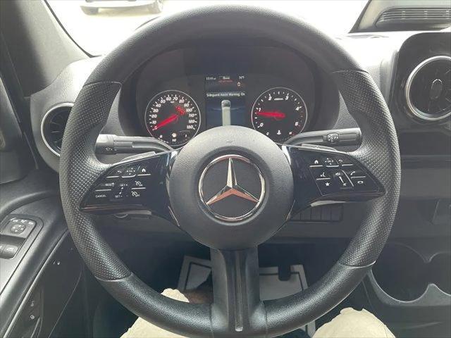 2025 Mercedes-Benz Sprinter 2500 Standard Roof 4-Cyl Diesel