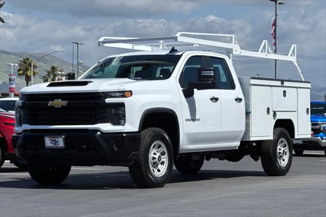 2026 Chevrolet Silverado 3500HD Double Cab, Long Bed, WT Dual Rear Wheel, RWD