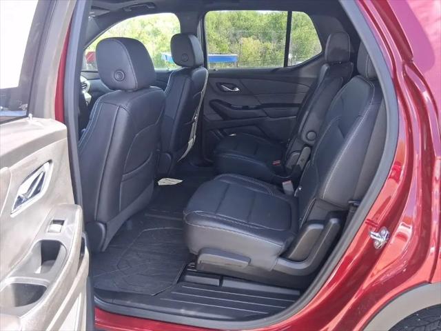 2023 Chevrolet Traverse AWD LT Leather