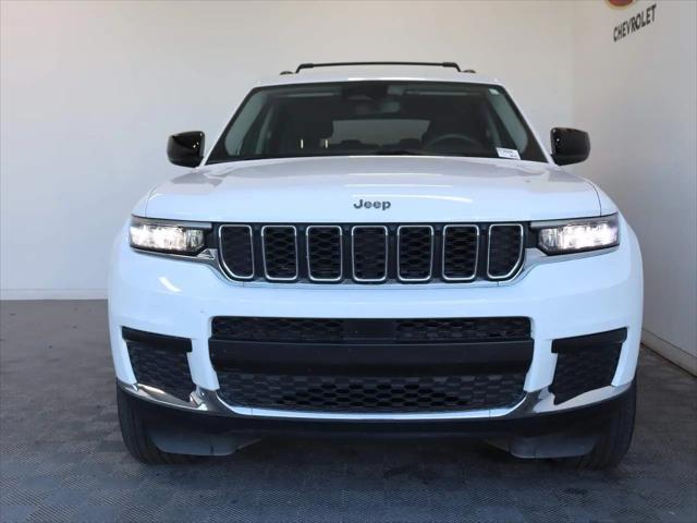 2023 Jeep Grand Cherokee L Laredo 4x4