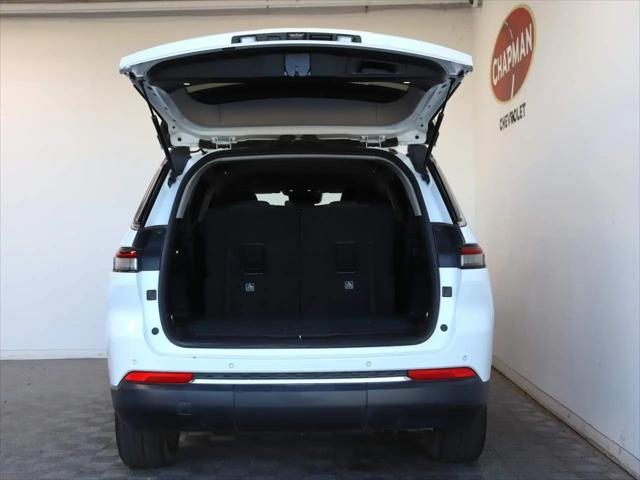 2023 Jeep Grand Cherokee L Laredo 4x4
