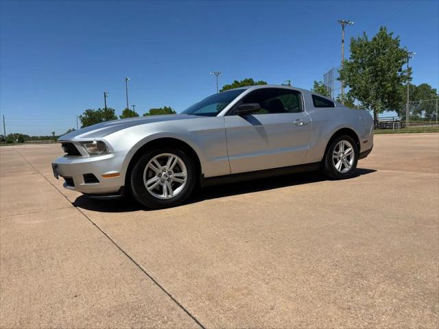 2011 Ford Mustang V6