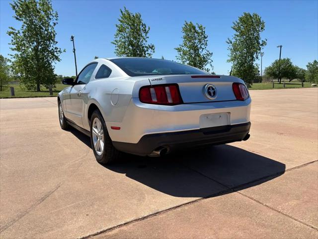 2011 Ford Mustang V6