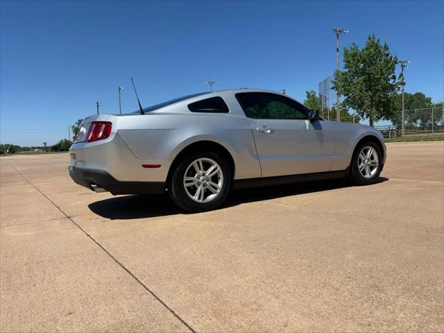 2011 Ford Mustang V6