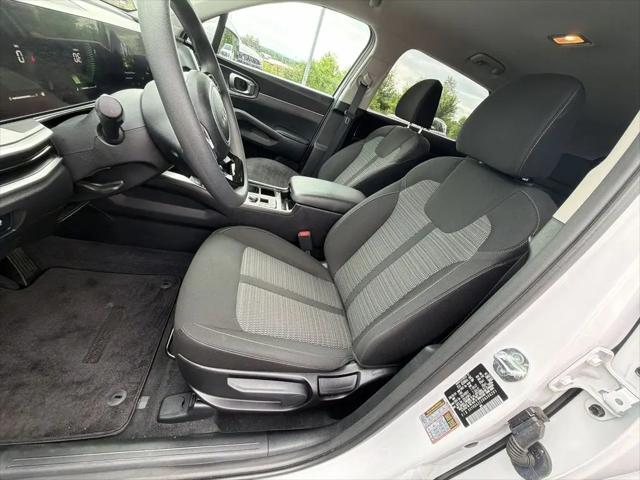 2024 Kia Sorento LX