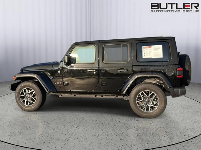 2025 Jeep Wrangler 4-Door Sahara 4x4