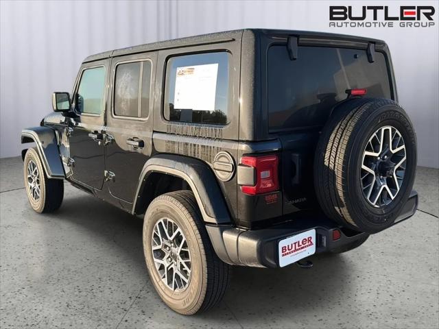 2025 Jeep Wrangler 4-Door Sahara 4x4