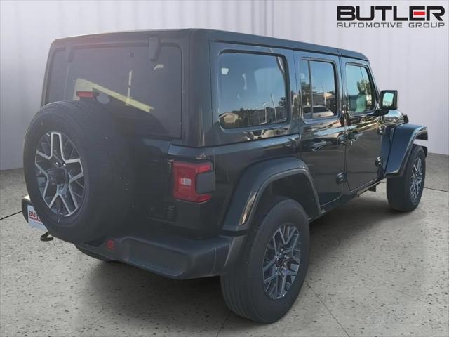 2025 Jeep Wrangler 4-Door Sahara 4x4