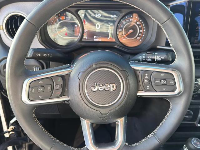 2025 Jeep Wrangler 4-Door Sahara 4x4