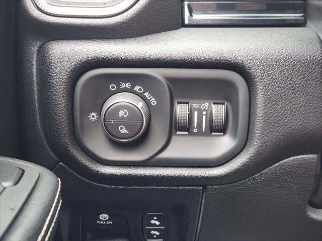 2025 Ram 1500 Rebel Crew Cab 4x4 5'7" Box
