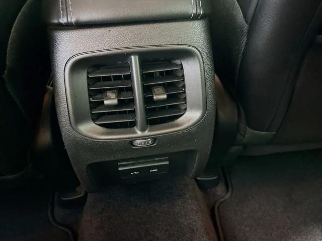 2019 Jeep Cherokee Latitude Plus FWD