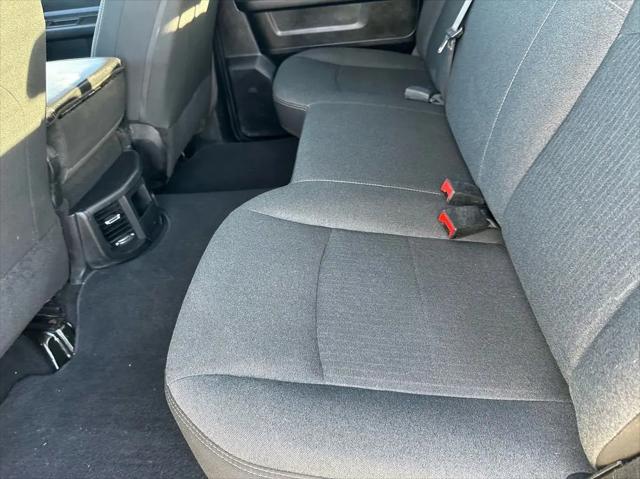 2019 Ram 3500 Tradesman Crew Cab 4x4 8' Box