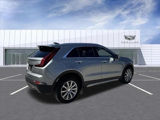 2023 Cadillac XT4 AWD Premium Luxury