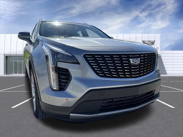 2023 Cadillac XT4 AWD Premium Luxury