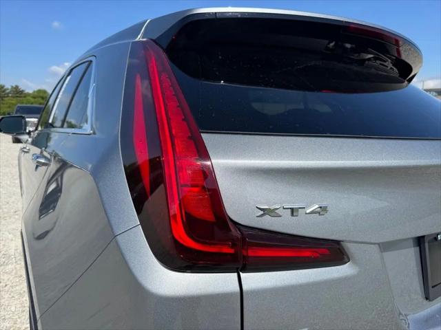 2023 Cadillac XT4 AWD Premium Luxury