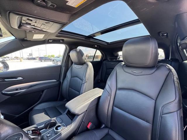 2023 Cadillac XT4 AWD Premium Luxury