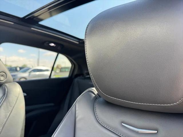 2023 Cadillac XT4 AWD Premium Luxury