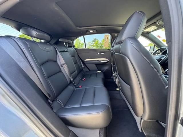 2023 Cadillac XT4 AWD Premium Luxury