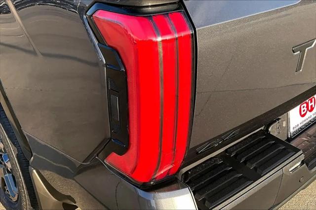 2026 Toyota Tundra Platinum CrewMax 5.5' Bed