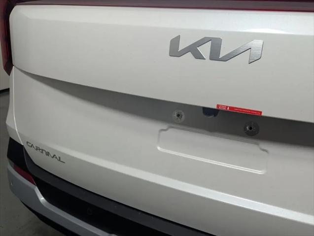 2026 Kia Carnival MPV LXS