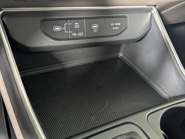 2026 Kia Carnival MPV LXS