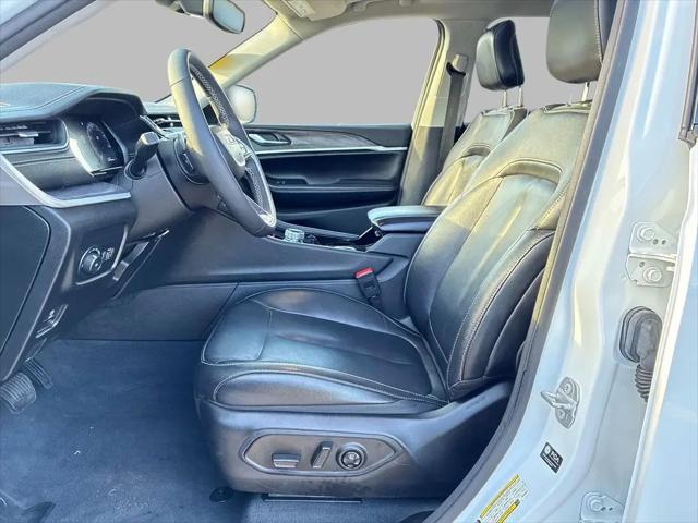 2023 Jeep Grand Cherokee L Limited 4x4
