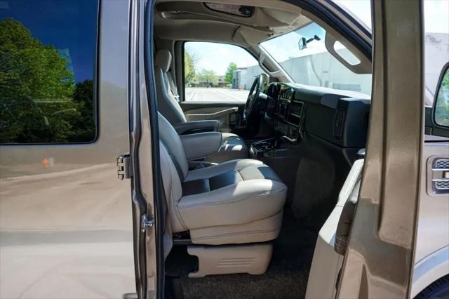 2017 Chevrolet Express Work Van
