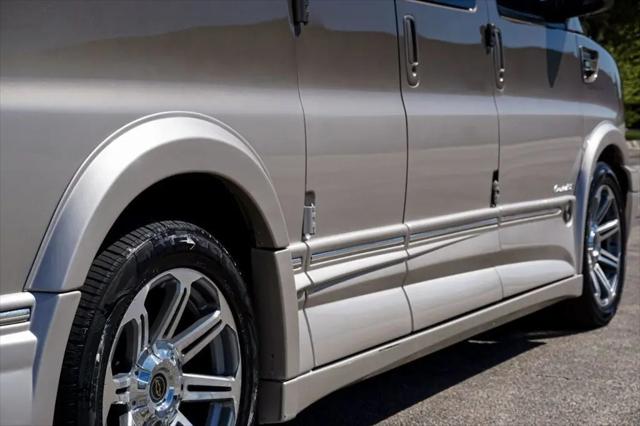 2017 Chevrolet Express Work Van