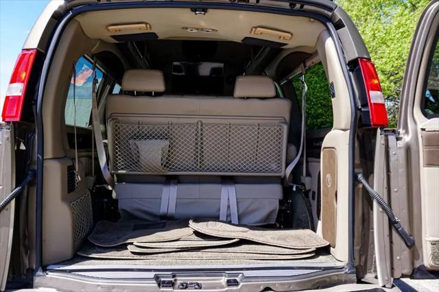 2017 Chevrolet Express Work Van
