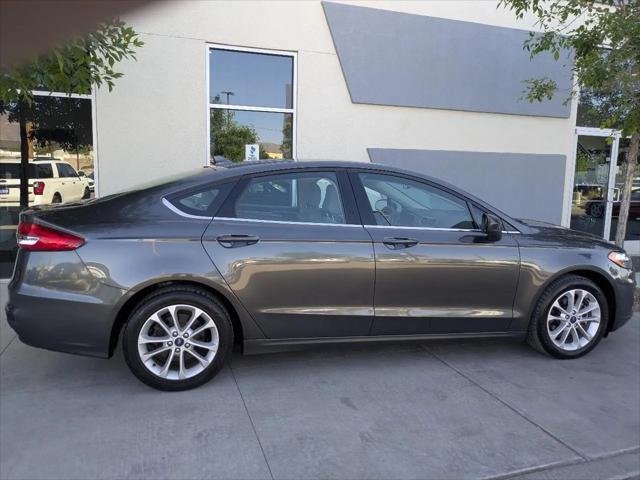 2020 Ford Fusion Hybrid SE