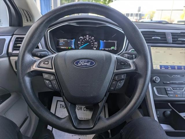 2020 Ford Fusion Hybrid SE