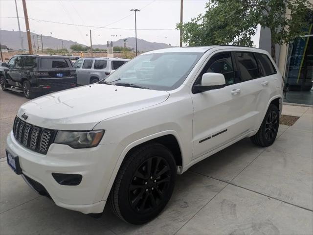2020 Jeep Grand Cherokee Altitude 4x2