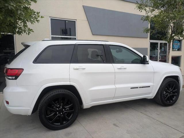 2020 Jeep Grand Cherokee Altitude 4x2