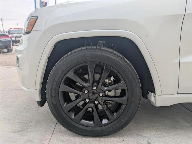 2020 Jeep Grand Cherokee Altitude 4x2