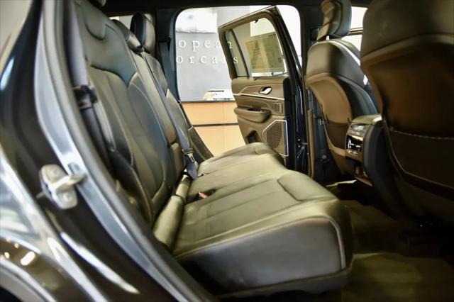 2023 Jeep Grand Cherokee Overland 4x4