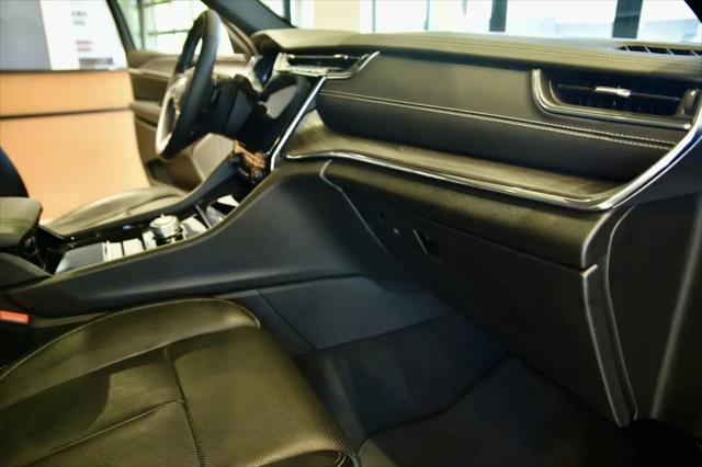 2023 Jeep Grand Cherokee Overland 4x4