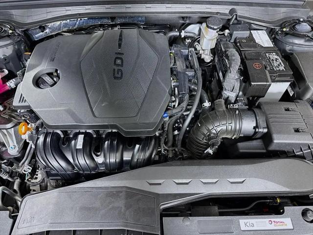 2025 Kia K5 LXS