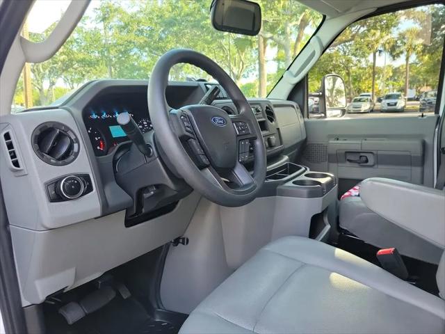 2024 Ford E-350 Cutaway Base