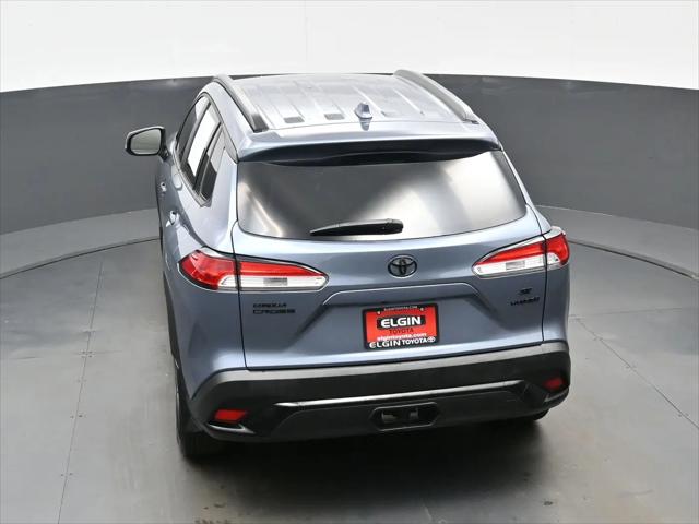 2024 Toyota Corolla Cross Hybrid SE