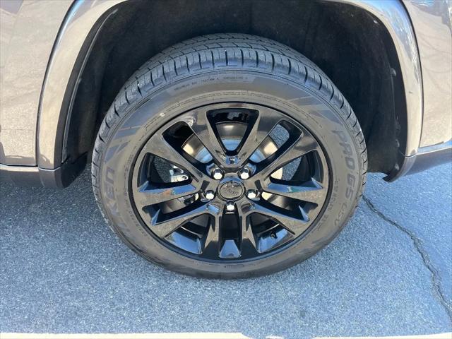 2017 Jeep Grand Cherokee Altitude 4x2