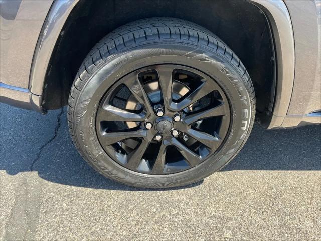 2017 Jeep Grand Cherokee Altitude 4x2