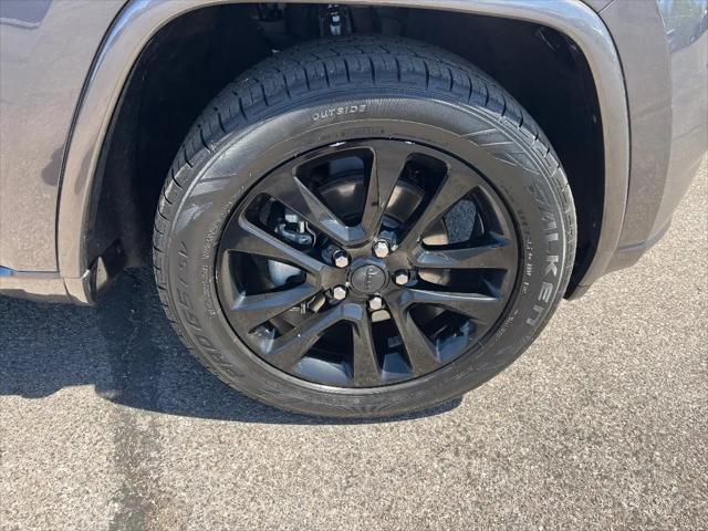 2017 Jeep Grand Cherokee Altitude 4x2