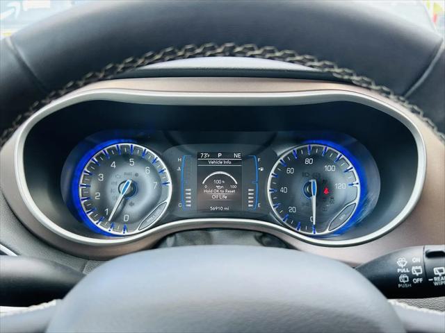 2023 Chrysler Voyager LX