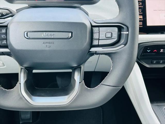 2026 Jeep Cherokee Laredo 4x4